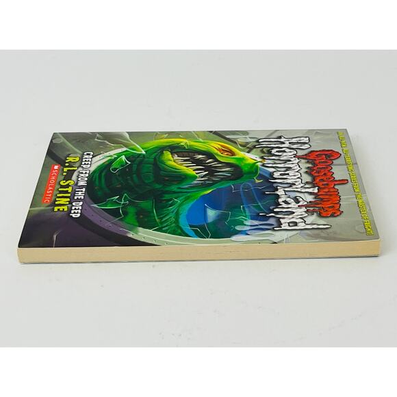 Goosebumps HorrorLand #2: Creep From the Deep Paperback Book by R. L. Stine 2008 - Picture 6 of 7
